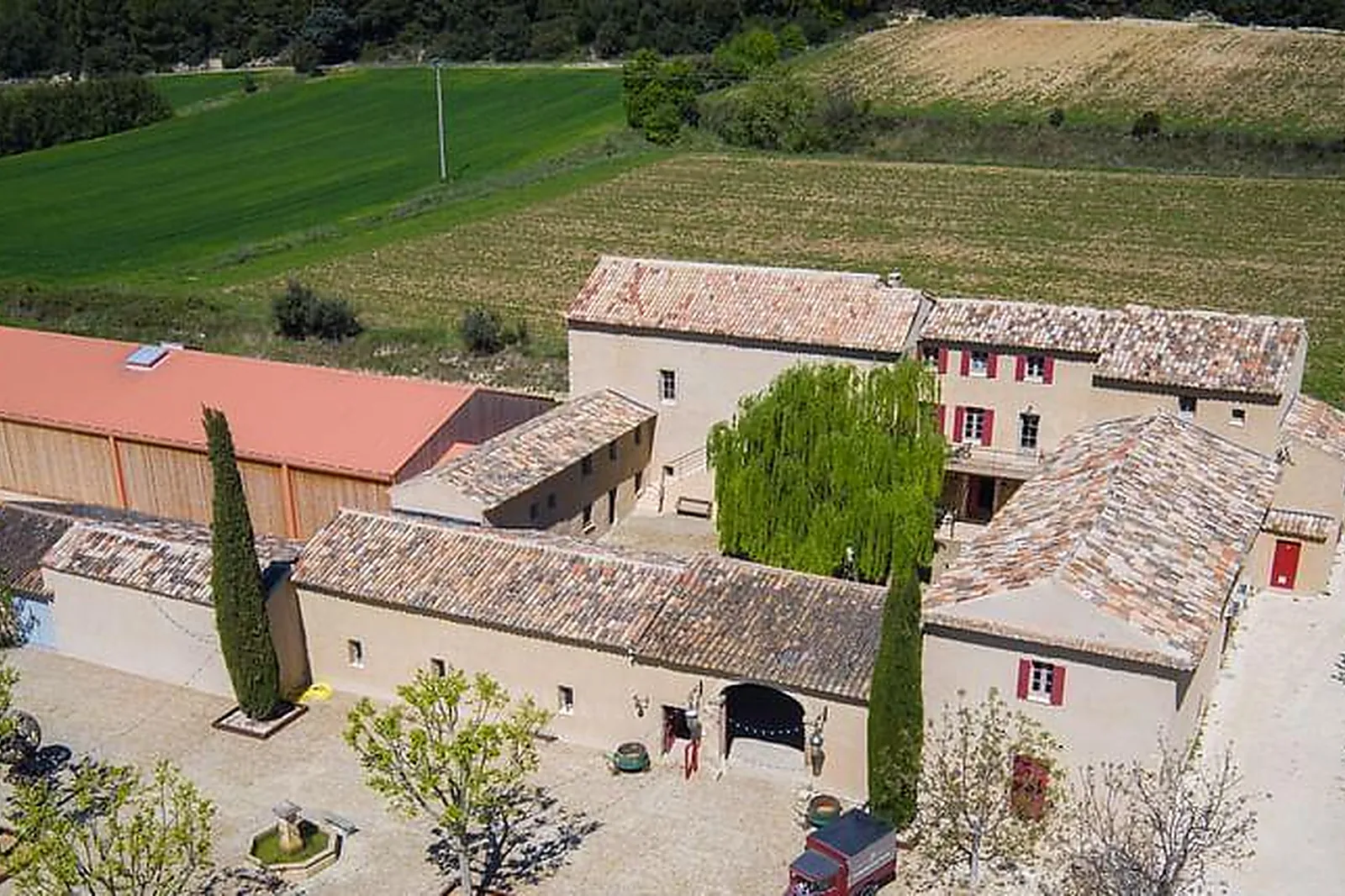 Lieux événementiels, DOMAINE DES PEYRE