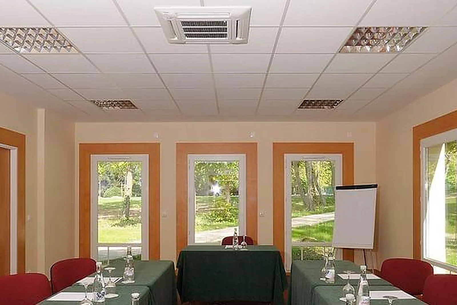 Lieux événementiels, DOMAINE DES ROCHES ****