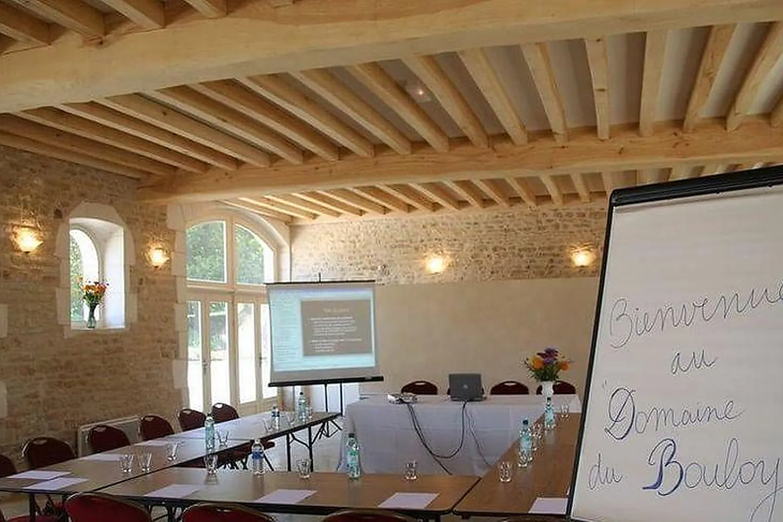 Lieux événementiels, SALLE DE RÉUNION HARMONIE FORMATION