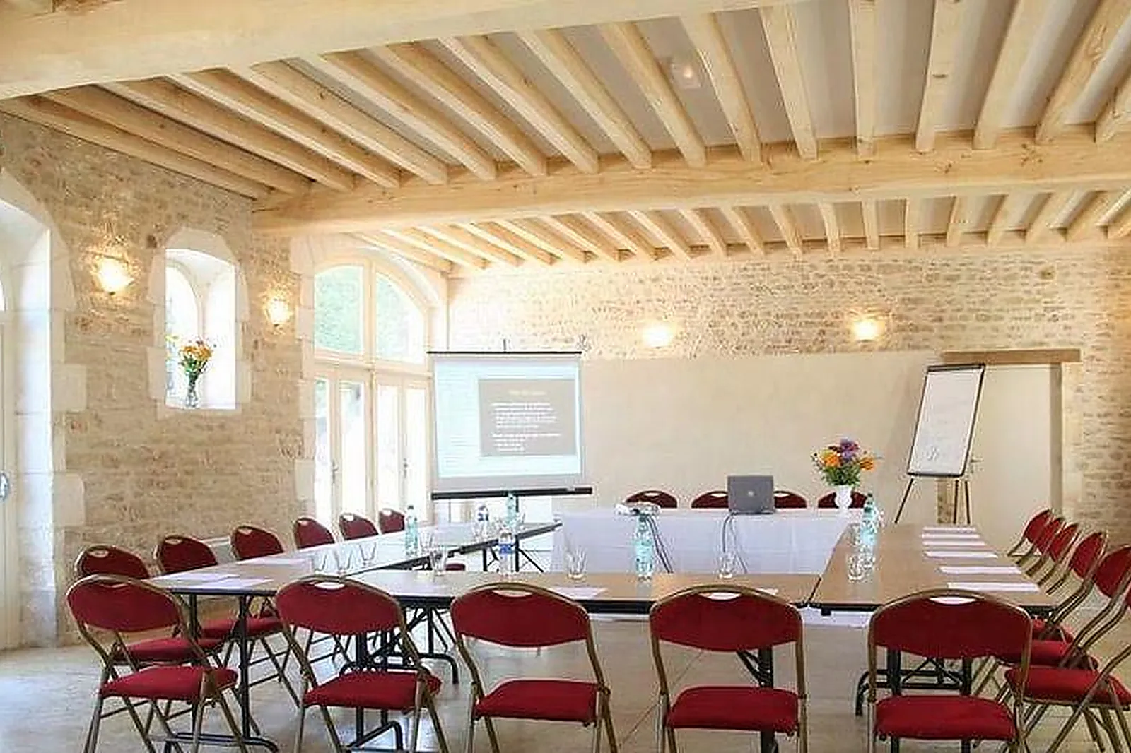 Lieux événementiels, SALLE DE RÉUNION HARMONIE FORMATION