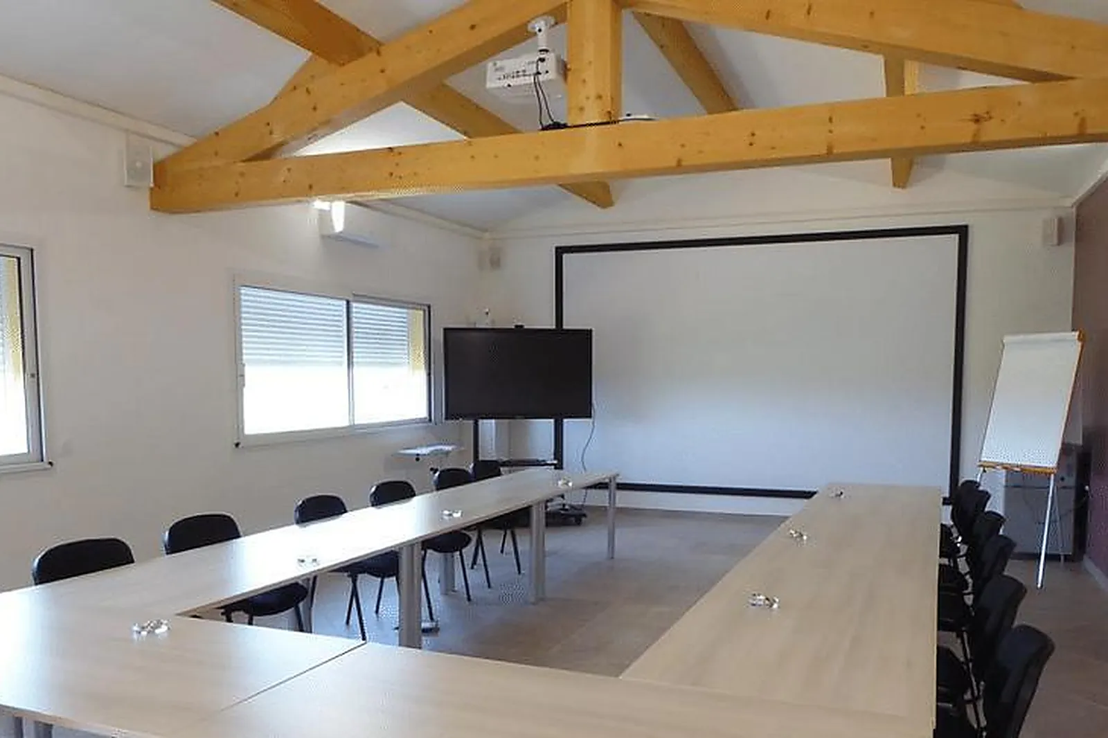 Lieux événementiels, DOMAINE DU CHÂTEAU D'AIGUILHON