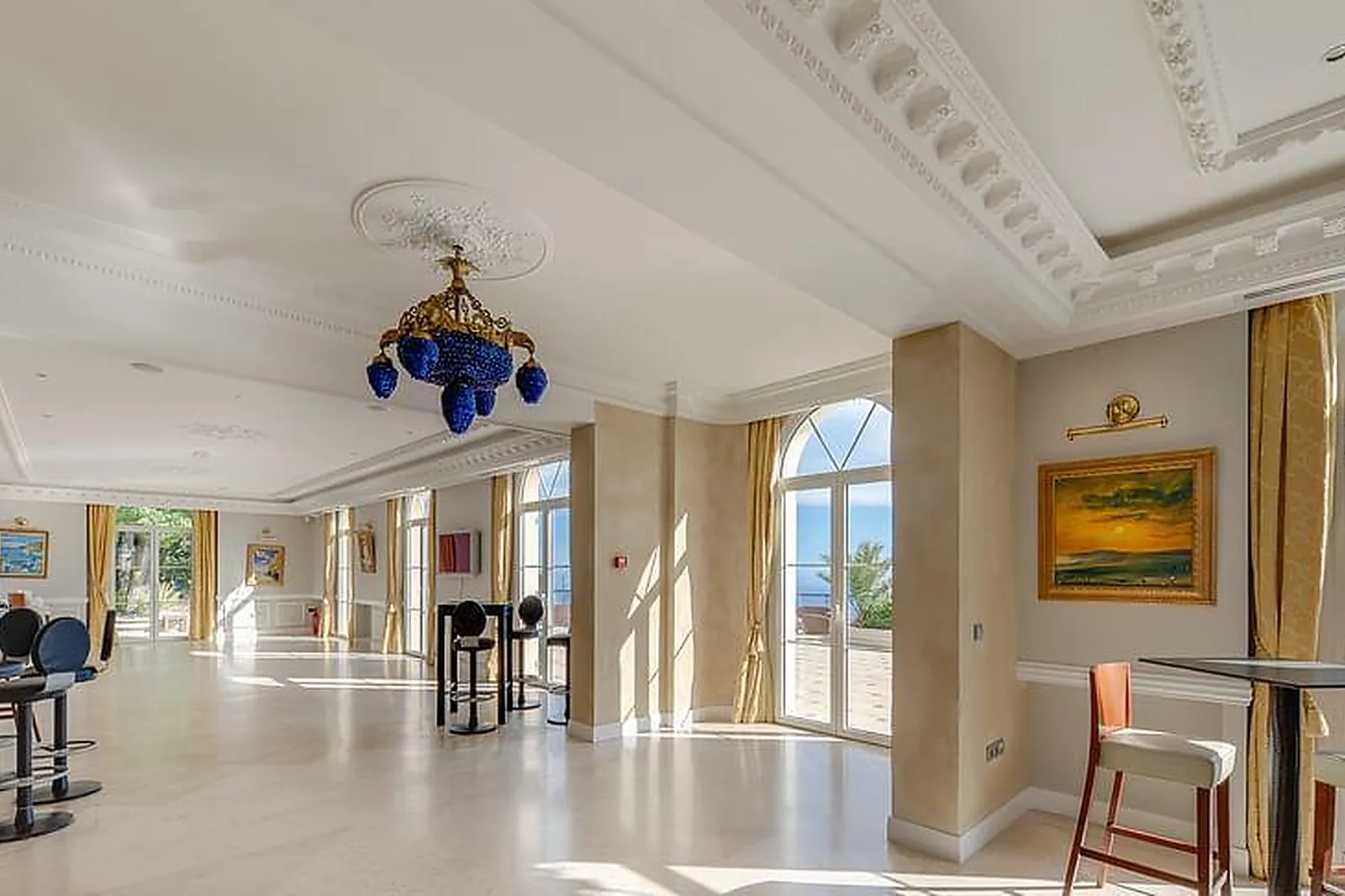 Lieux événementiels, CHÂTEAU DE BRÉLIDY