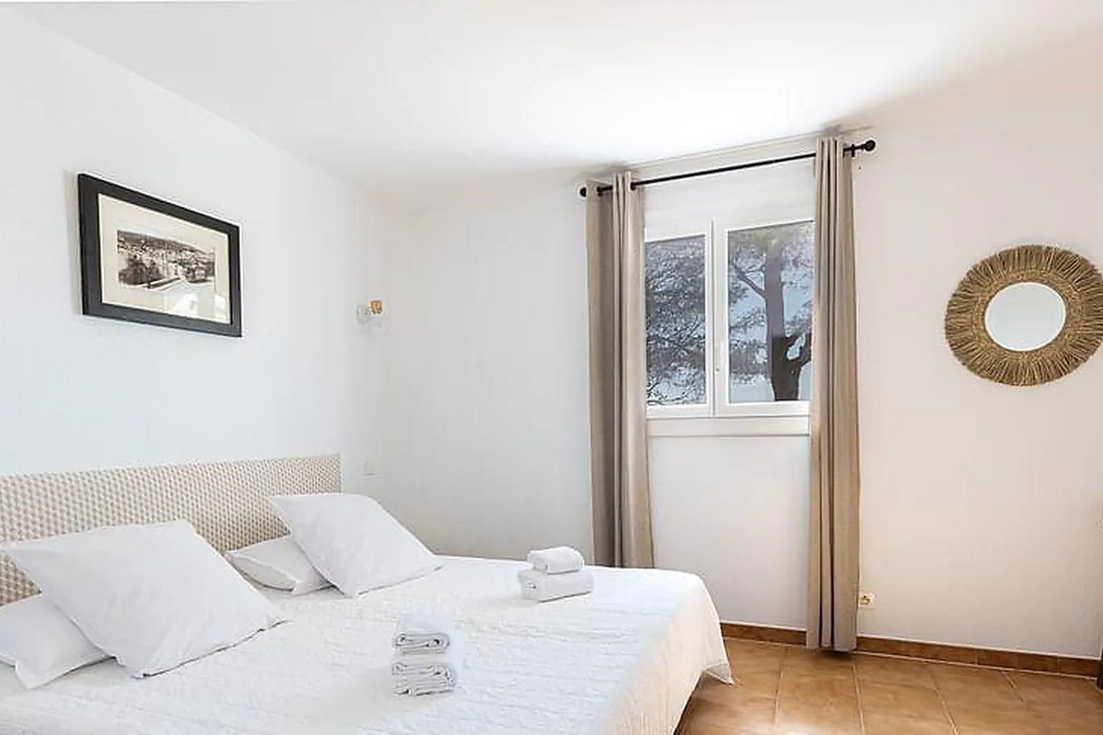 Lieux événementiels, CHÂTEAU DE BRÉLIDY