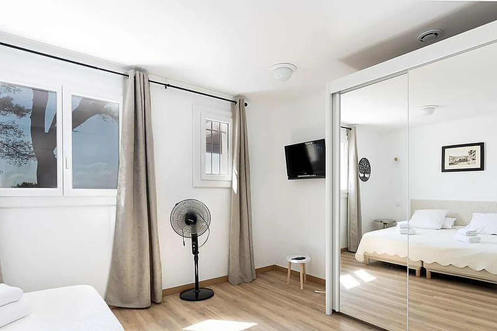 Lieux événementiels, CHÂTEAU DE BRÉLIDY