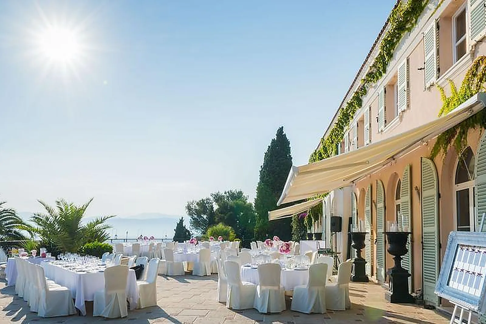 Lieux événementiels, CHÂTEAU DE BRÉLIDY
