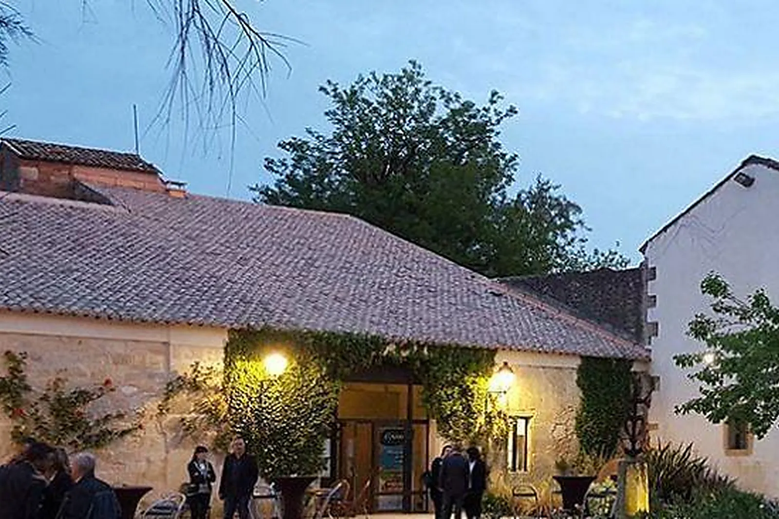 Lieux événementiels, DOMAINE DU PRIEURÉ D'ESTAGEL