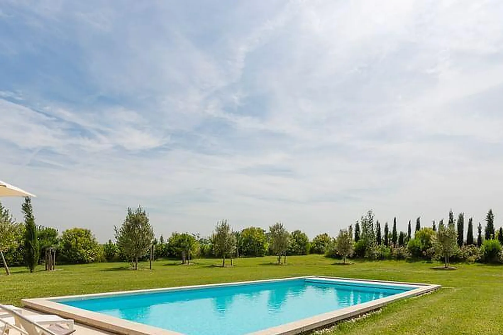 Lieux événementiels, CENTRE D'AFFAIRES LORIENT MER - LA BASE
