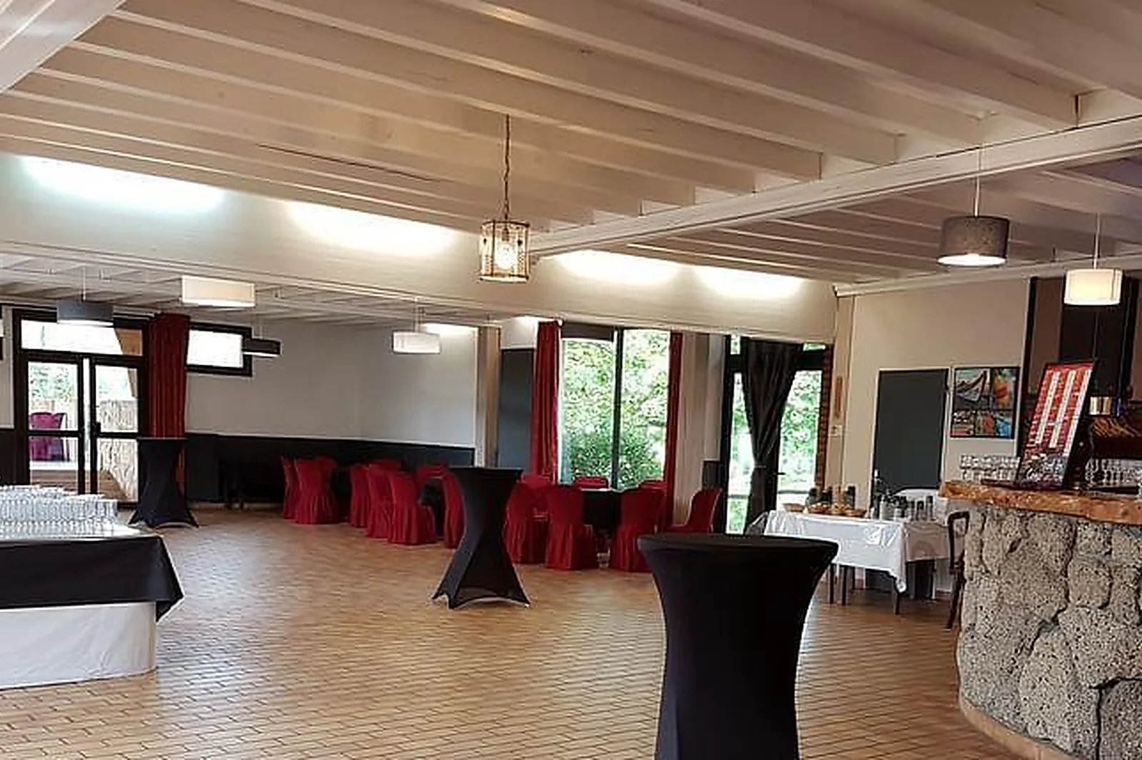 Lieux événementiels, DOMAINE DU VAL D'AUZON