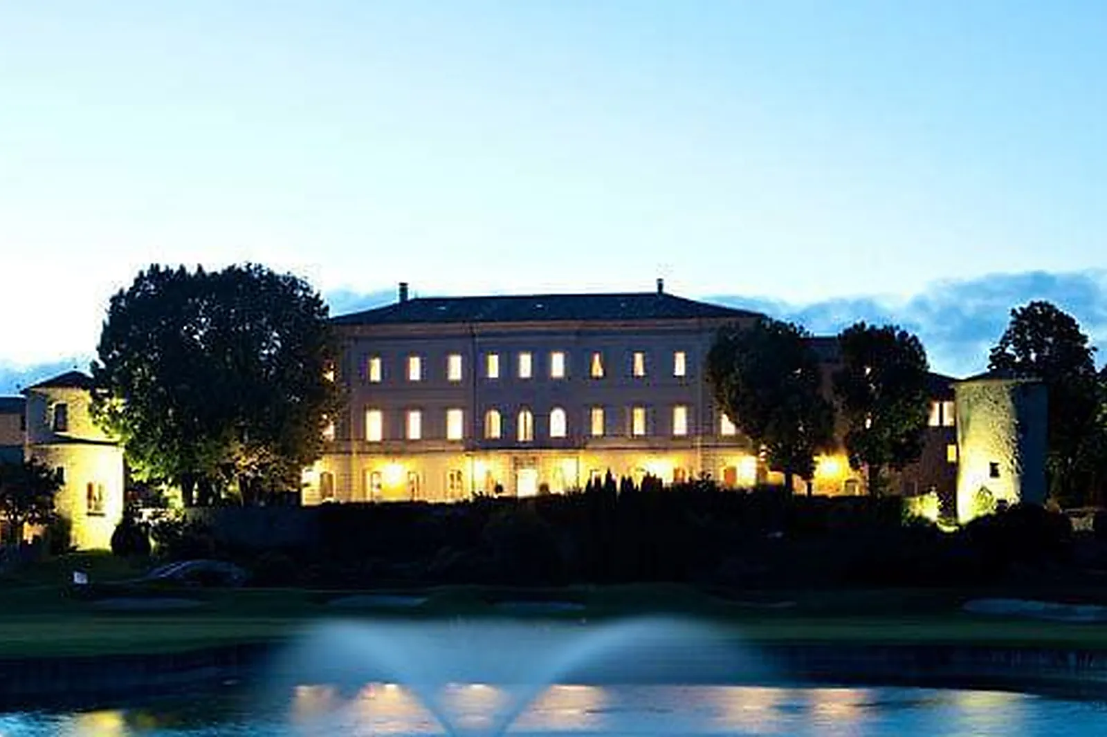 Lieux événementiels, DOMAINE DU CHÂTEAU DE TAULANE ****