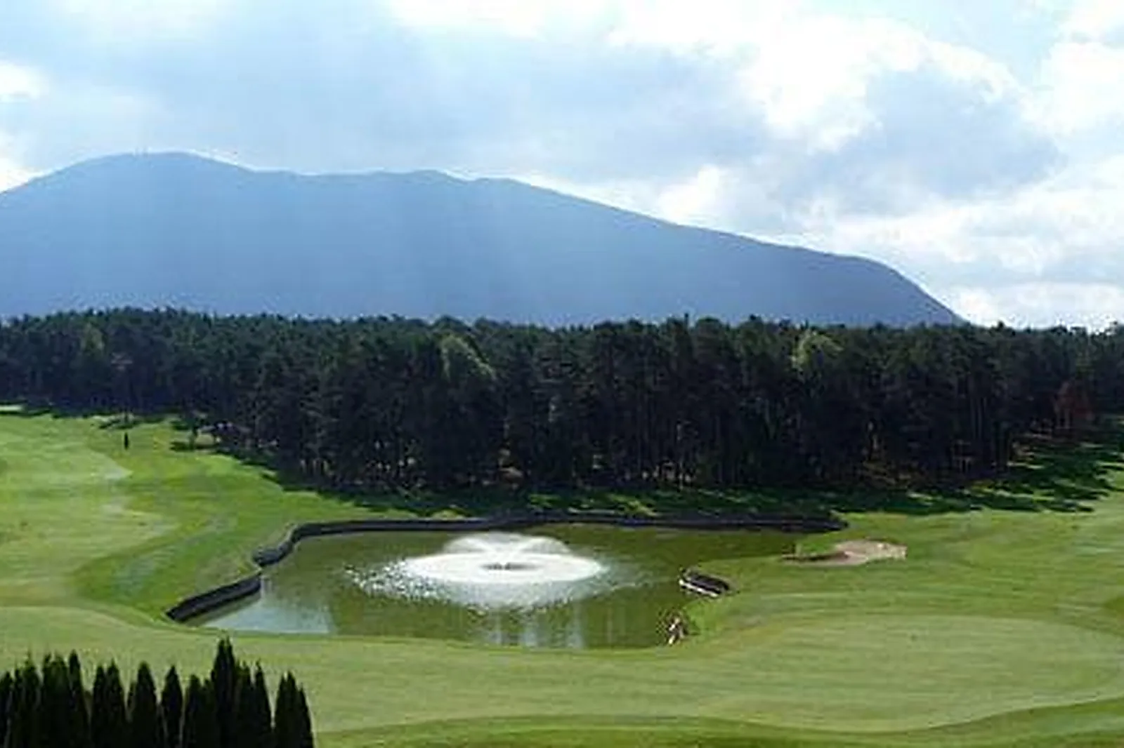Lieux événementiels, DOMAINE DU CHÂTEAU DE TAULANE ****