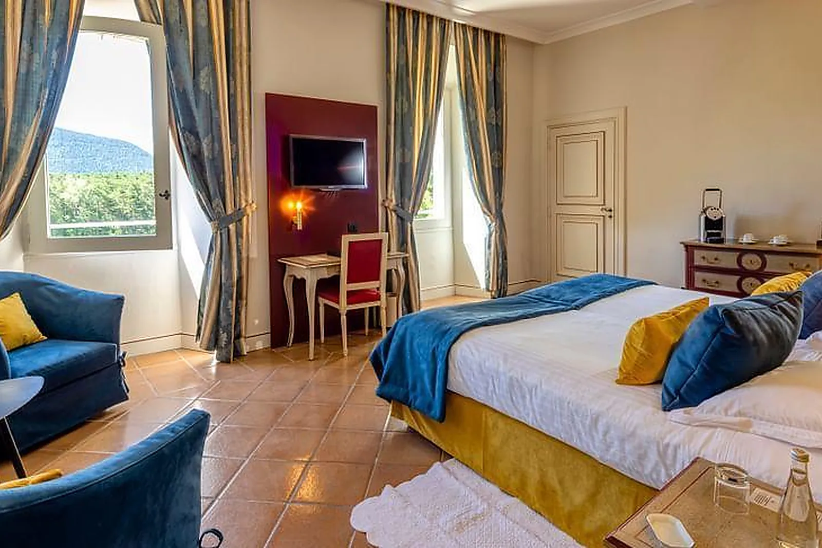 Lieux événementiels, DOMAINE DU CHÂTEAU DE TAULANE ****