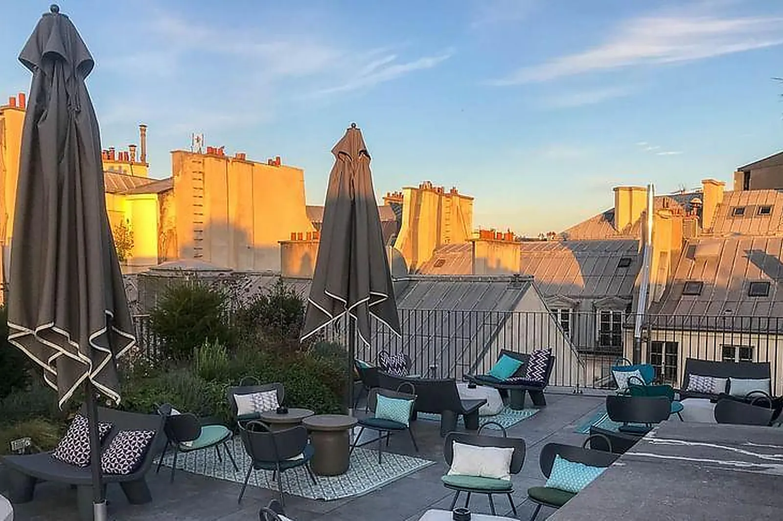 Lieux événementiels, DRAWING HÔTEL - ROOFTOP PALAIS ROYAL