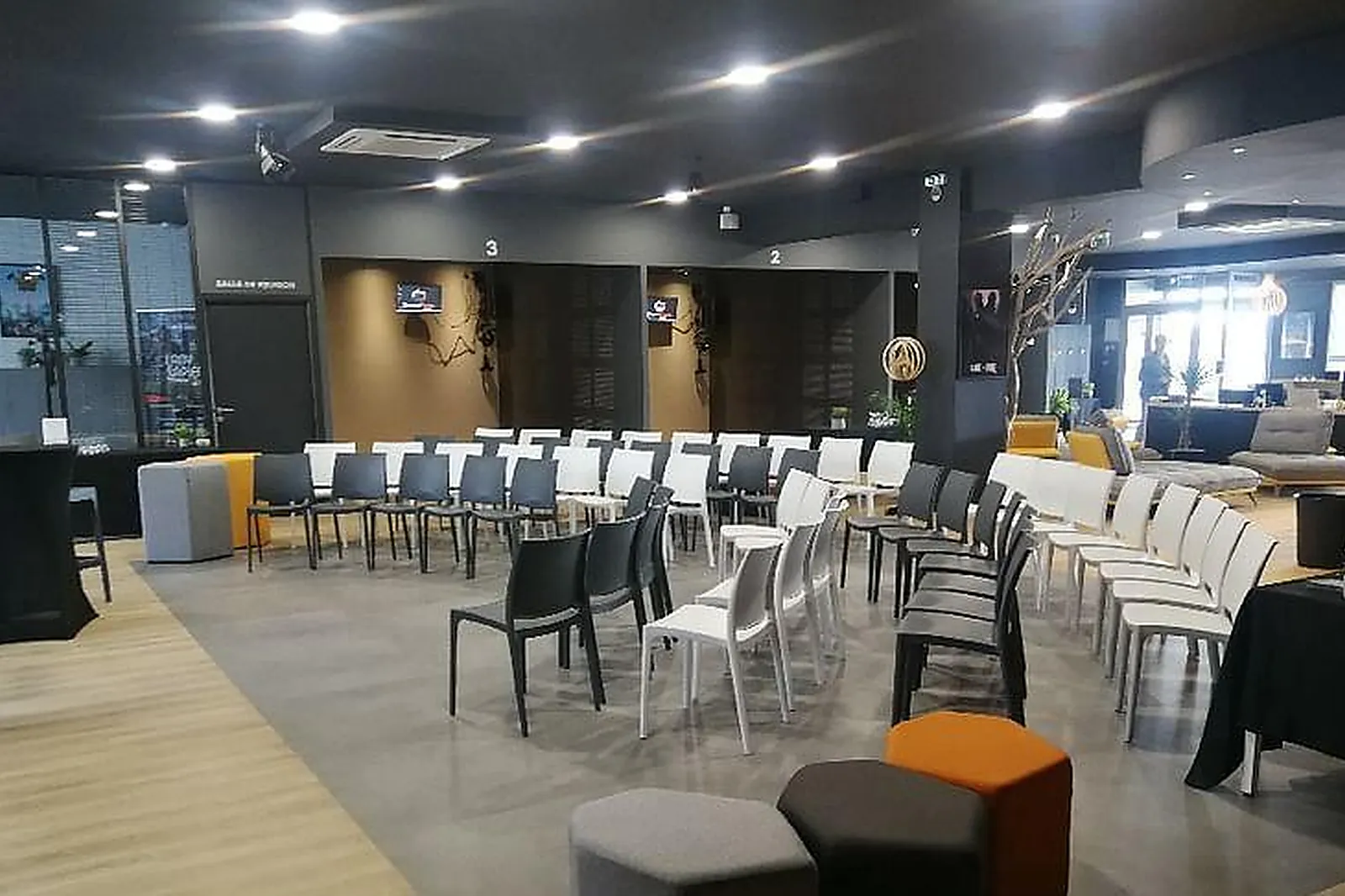 Lieux événementiels, DREAMAWAY BORDEAUX MÉRIGNAC