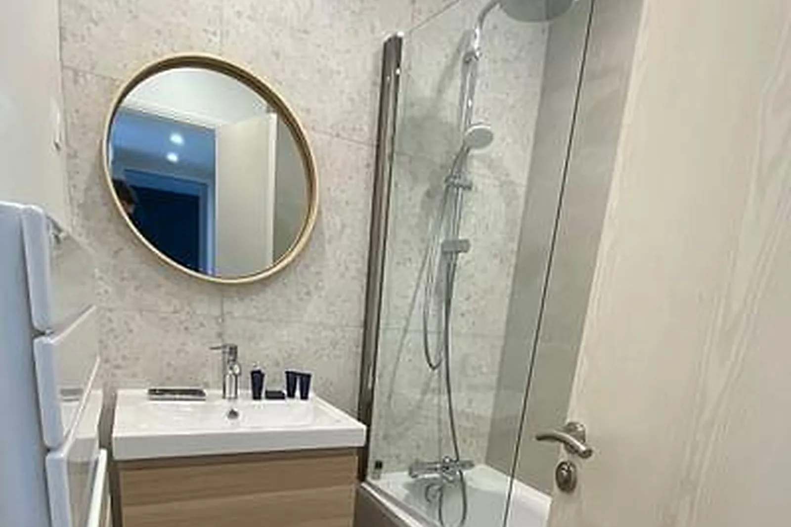 Lieux événementiels, HELLOW - RICHER