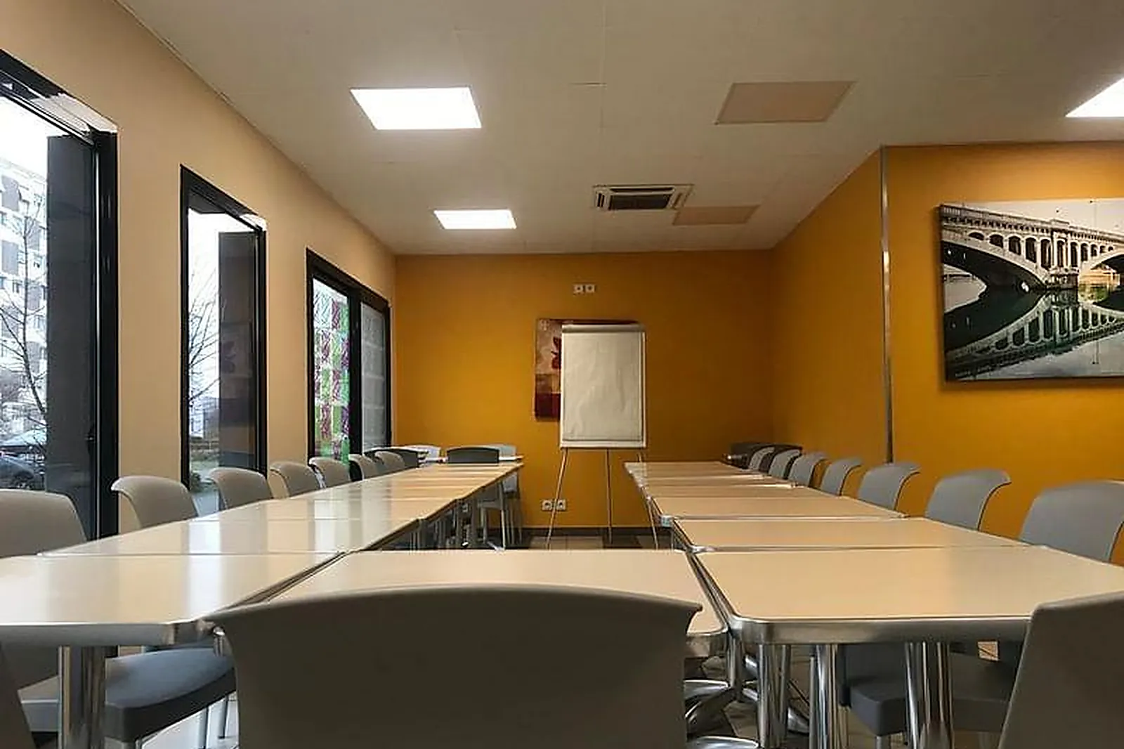 Lieux événementiels, EASTLODGE LYON EST EUREXPO ***