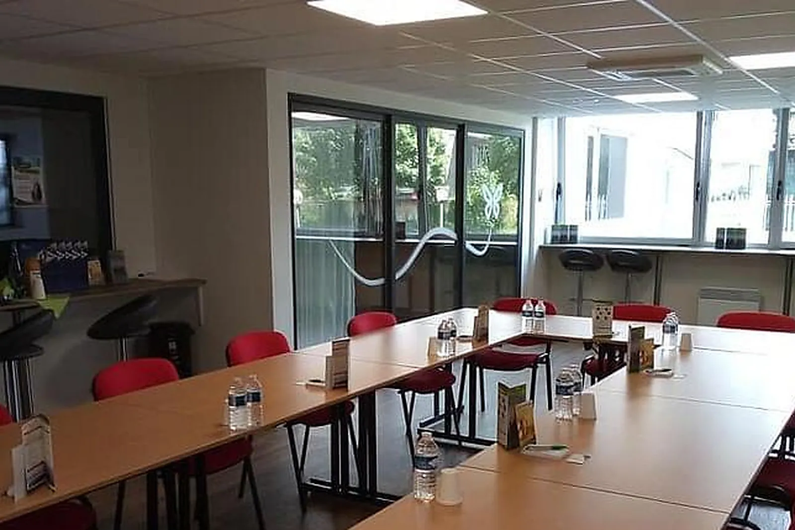 Lieux événementiels, SALLE DE RÉUNION HORIZON