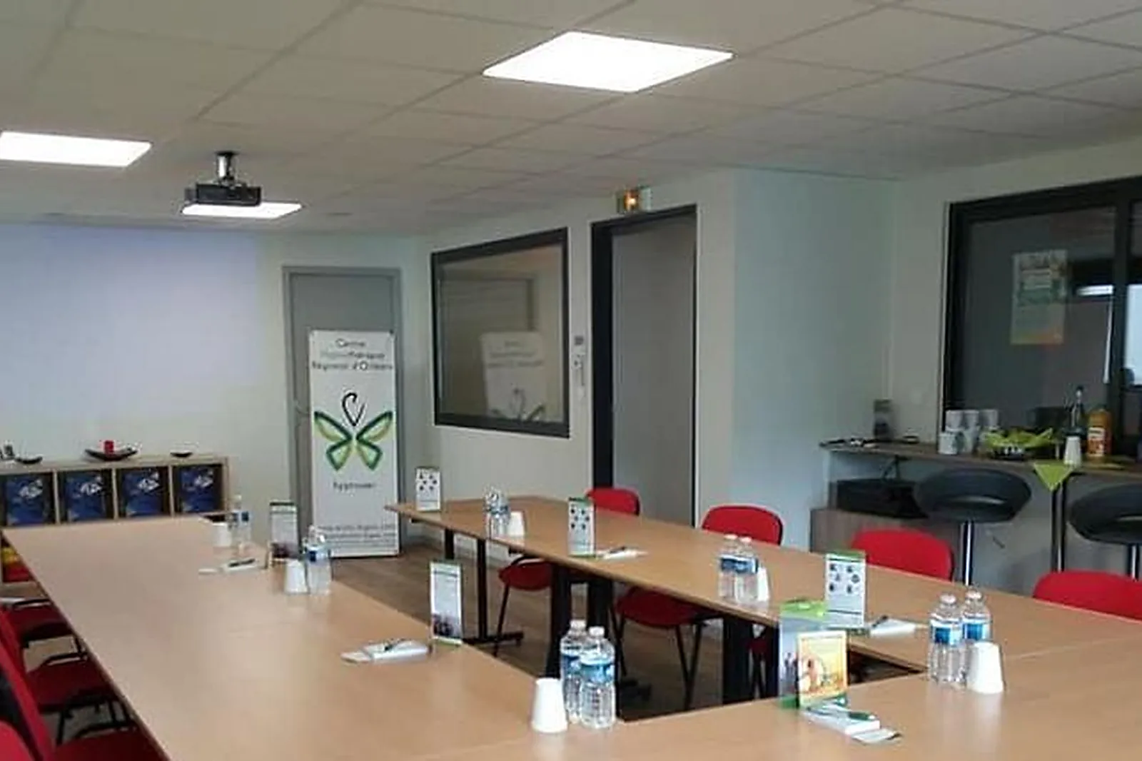 Lieux événementiels, SALLE DE RÉUNION HORIZON