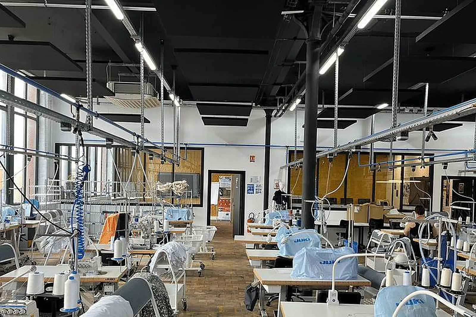 Lieux événementiels, BISTROT L'OLIVIER - SALLE DE RÉUNION