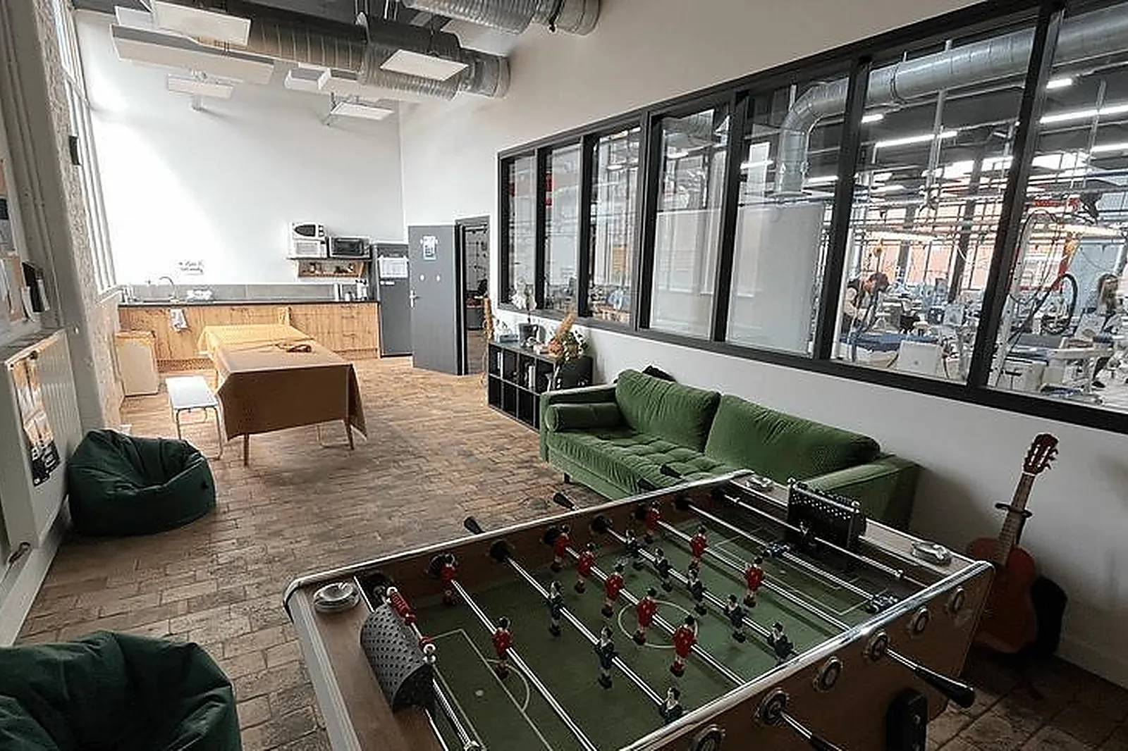 Lieux événementiels, BISTROT L'OLIVIER - SALLE DE RÉUNION