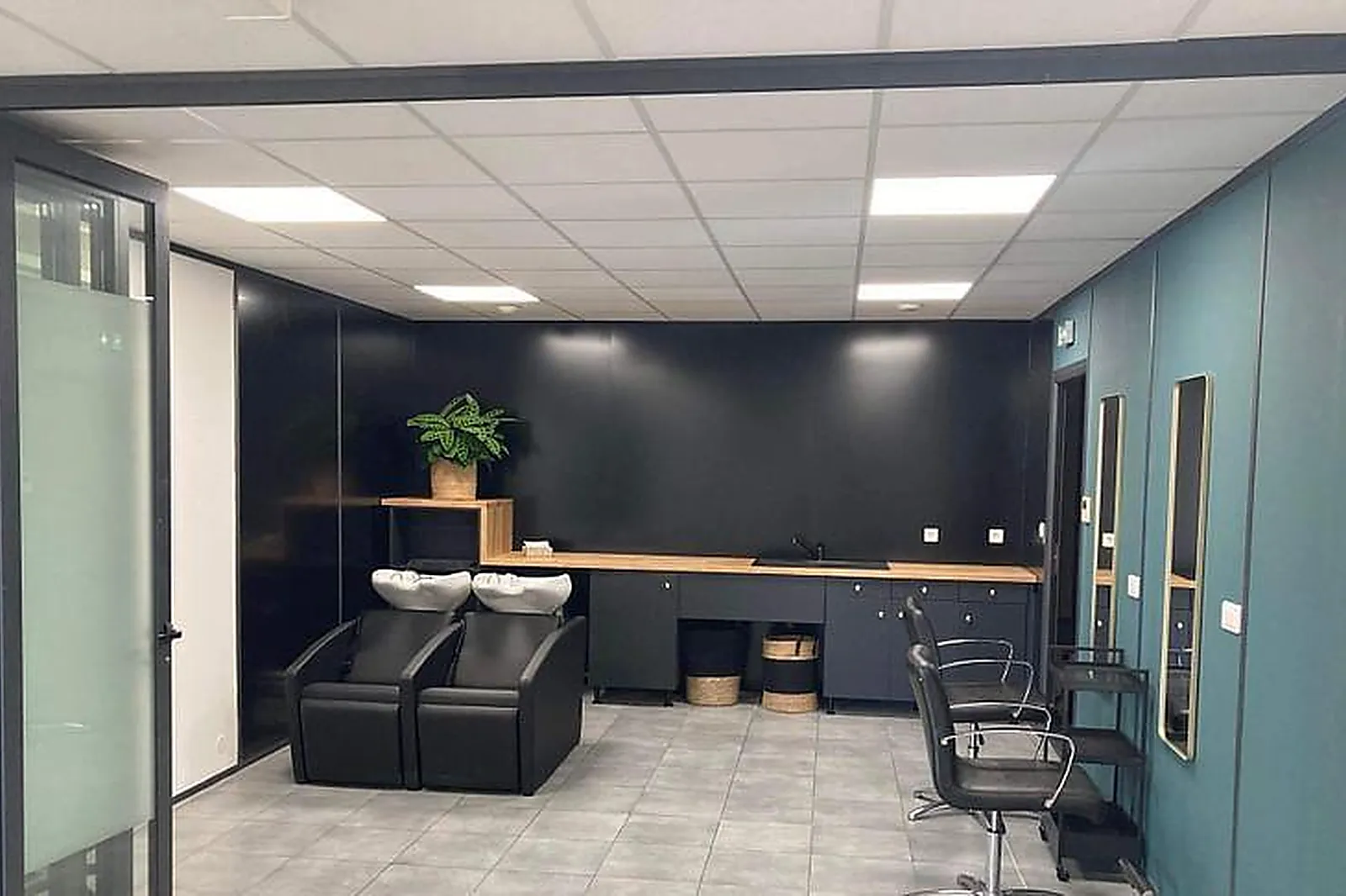 Lieux événementiels, ECOLE DES MÉTIERS DE LA COIFFURE