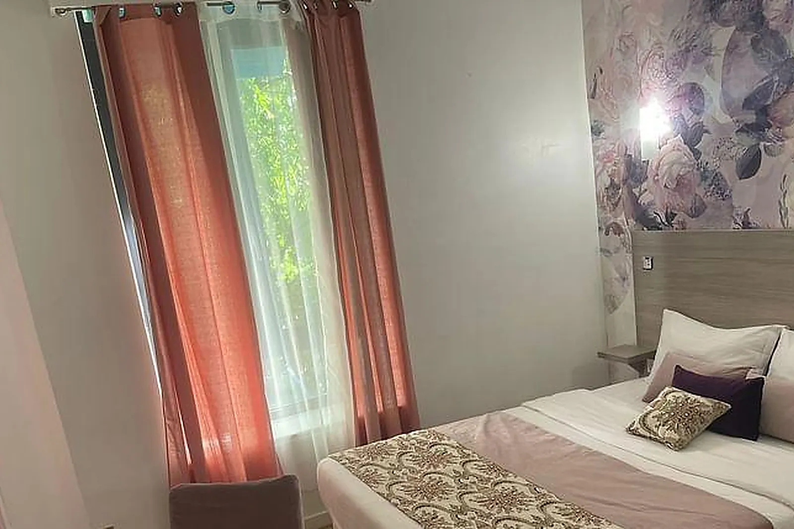 Lieux événementiels, EMPIRE HÔTEL