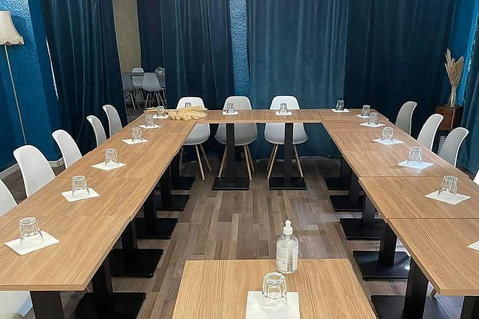 Lieux événementiels, EMPIRE HÔTEL