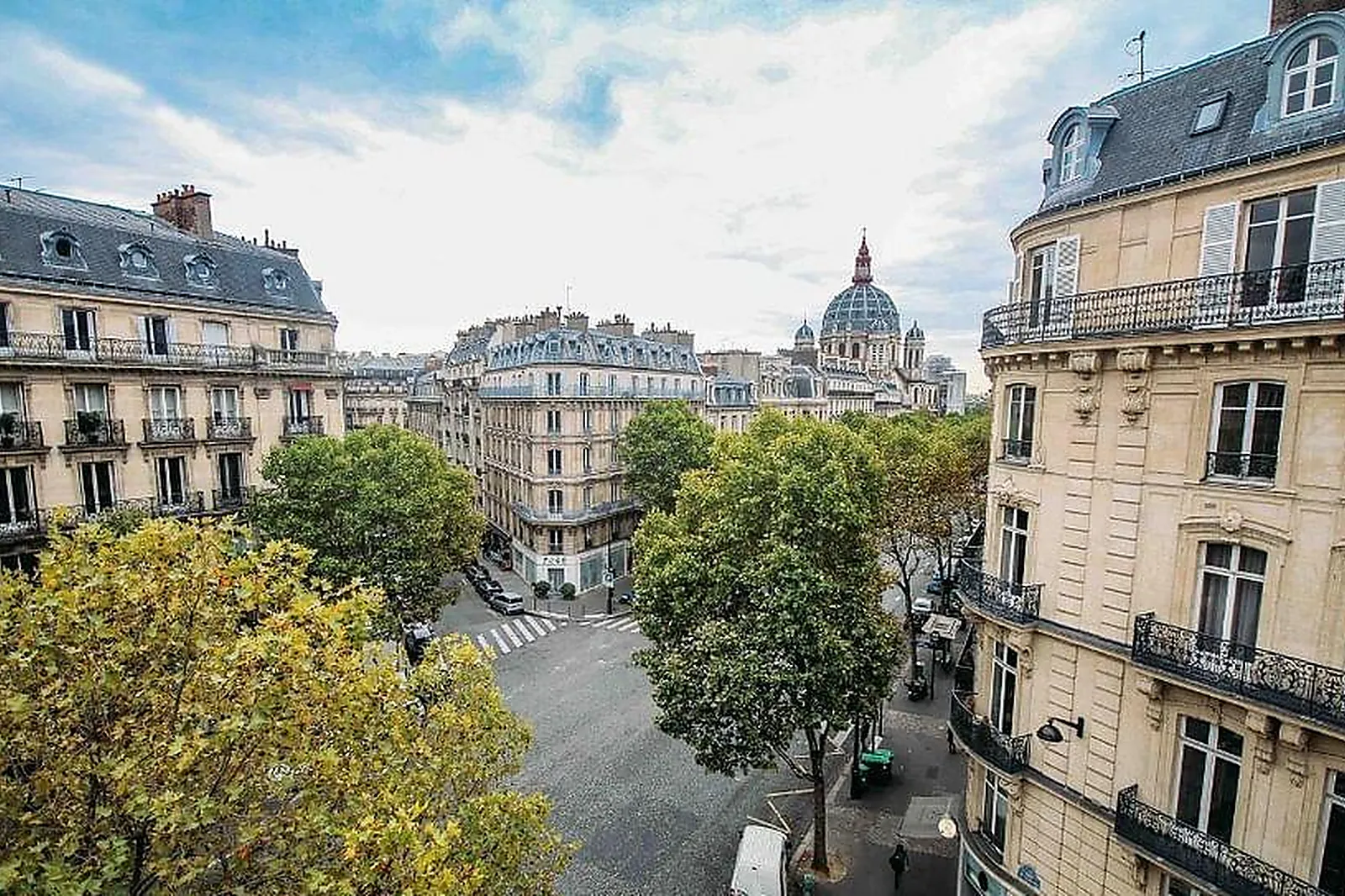 Lieux événementiels, ENTRE TERRE ET CIEL