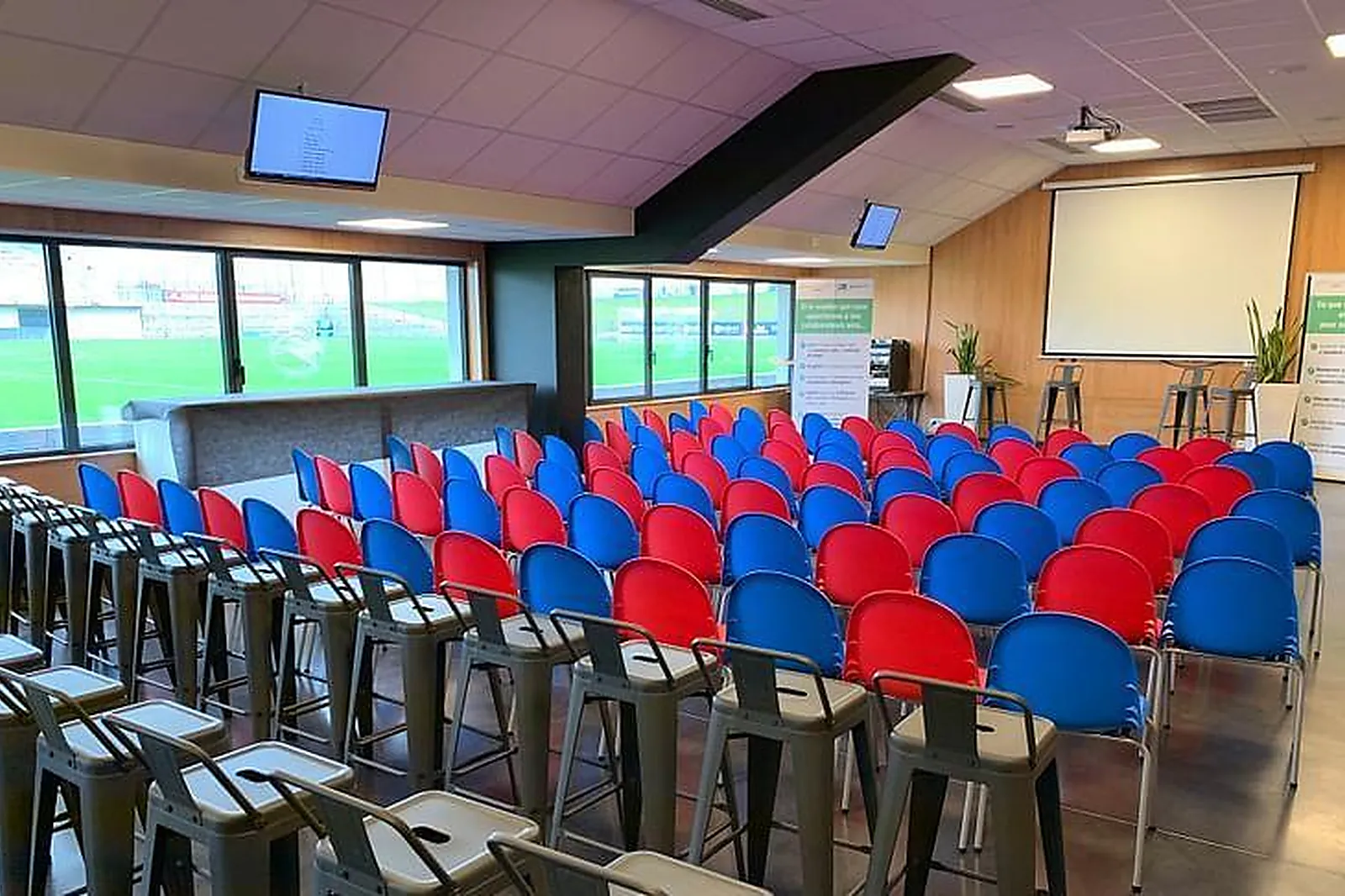 Lieux événementiels, ENVOL STADIUM