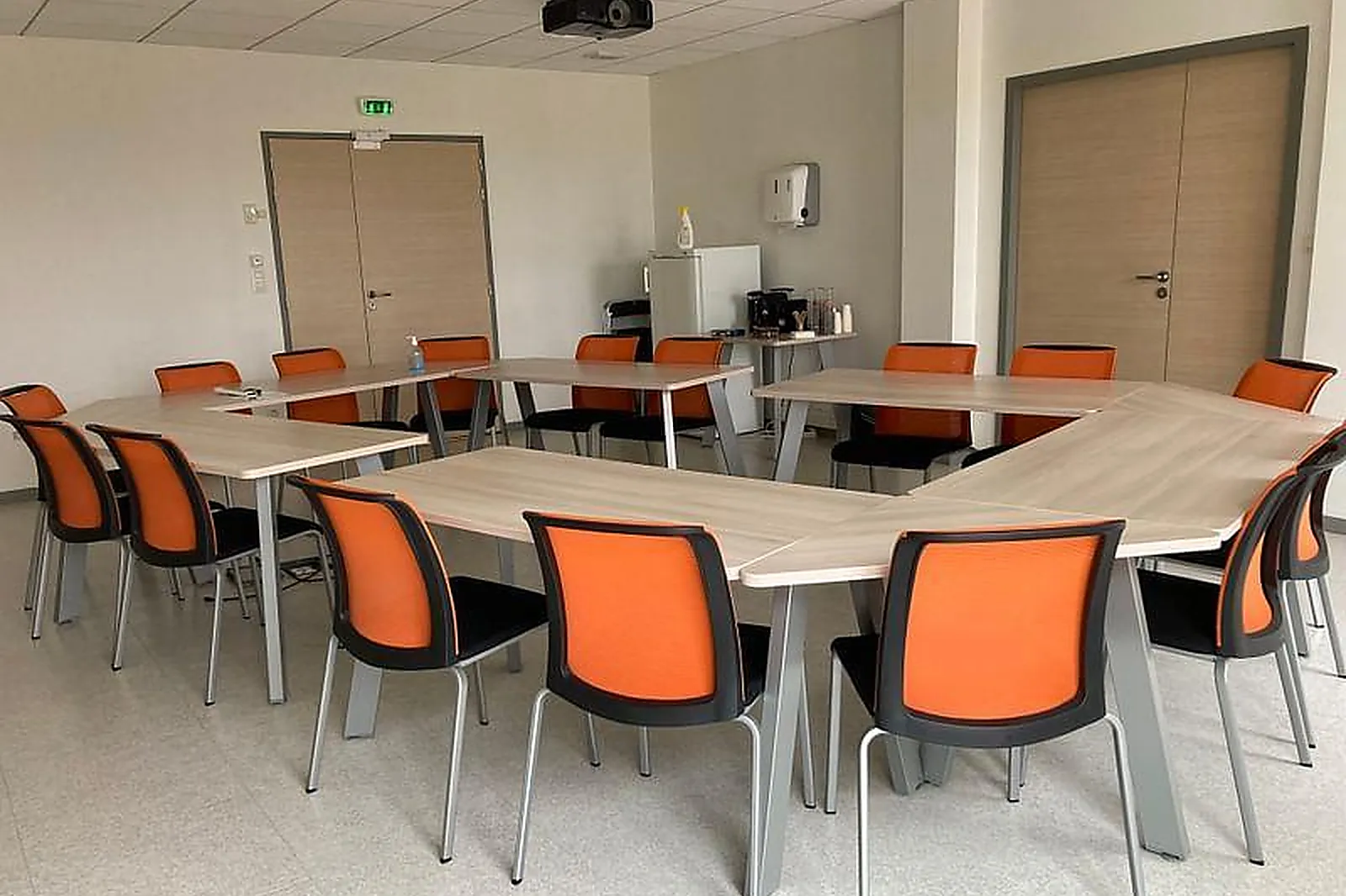 Lieux événementiels, BUROCLUB SENLIS