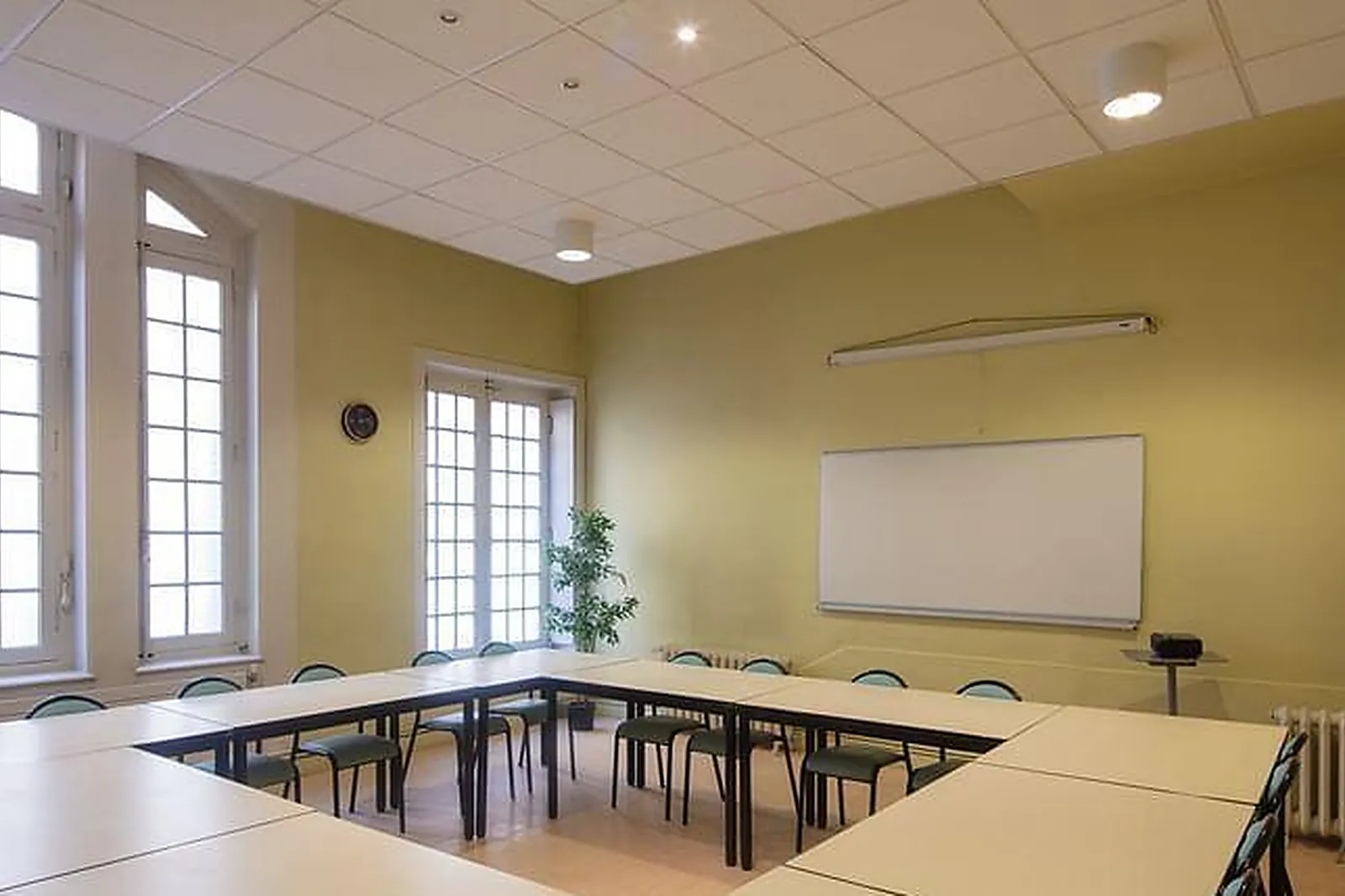 Lieux événementiels, ESCALE LYONNAISE