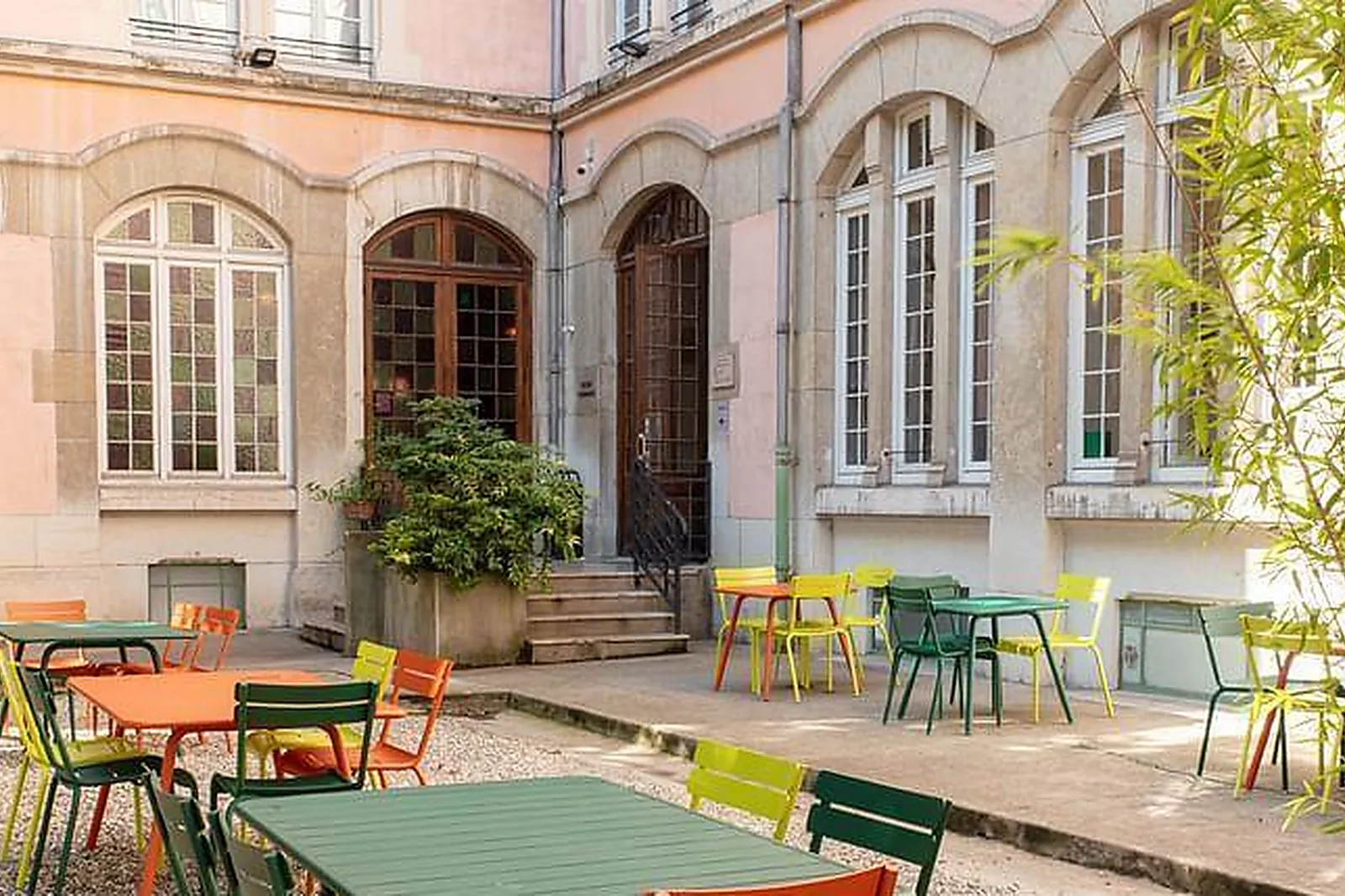 Lieux événementiels, ESCALE LYONNAISE