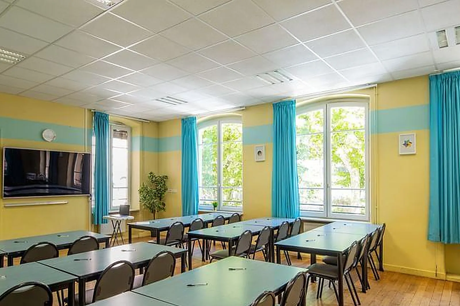 Lieux événementiels, ESCALE LYONNAISE