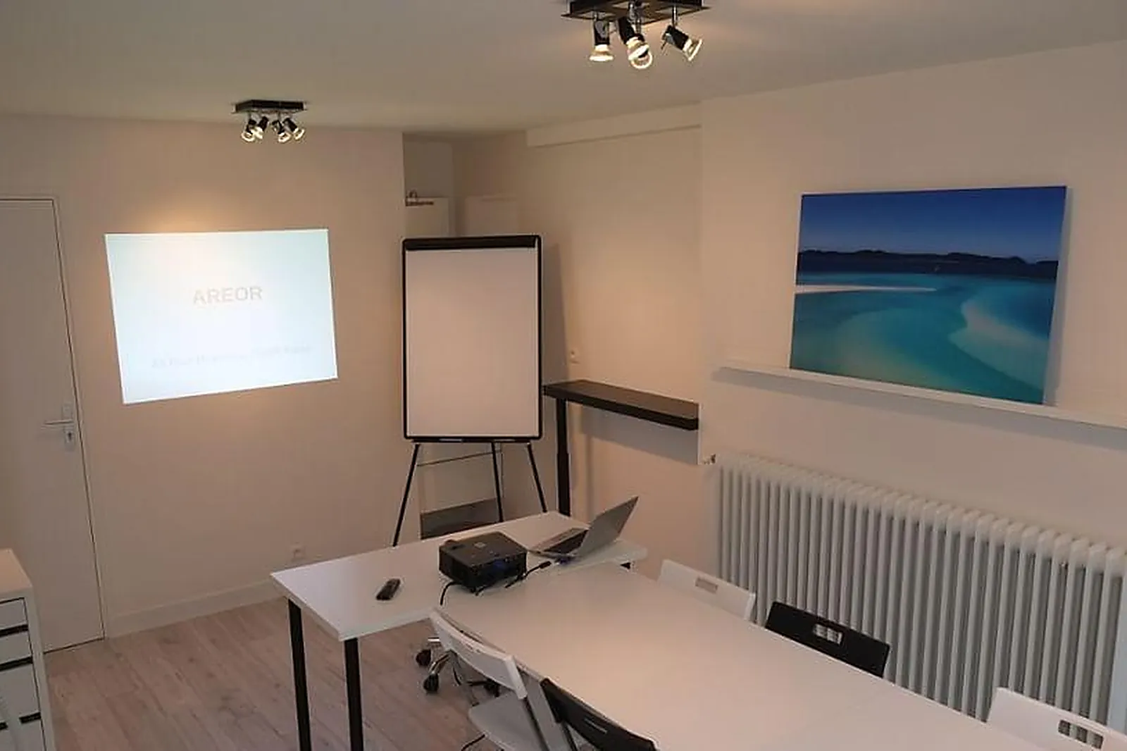 Lieux événementiels, ESPACE 33 POLIVEAU