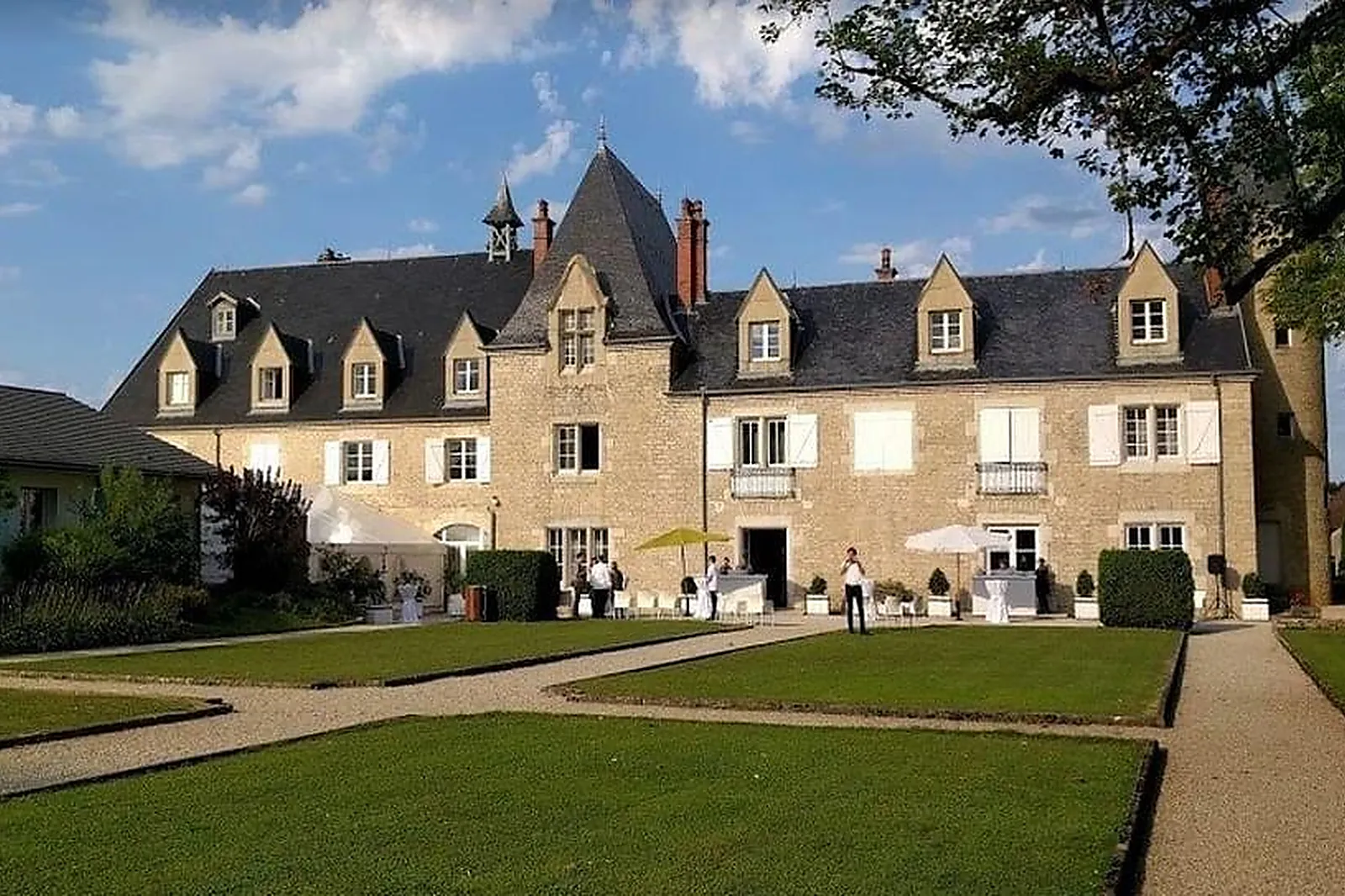Lieux événementiels, STADE ROLAND-GARROS