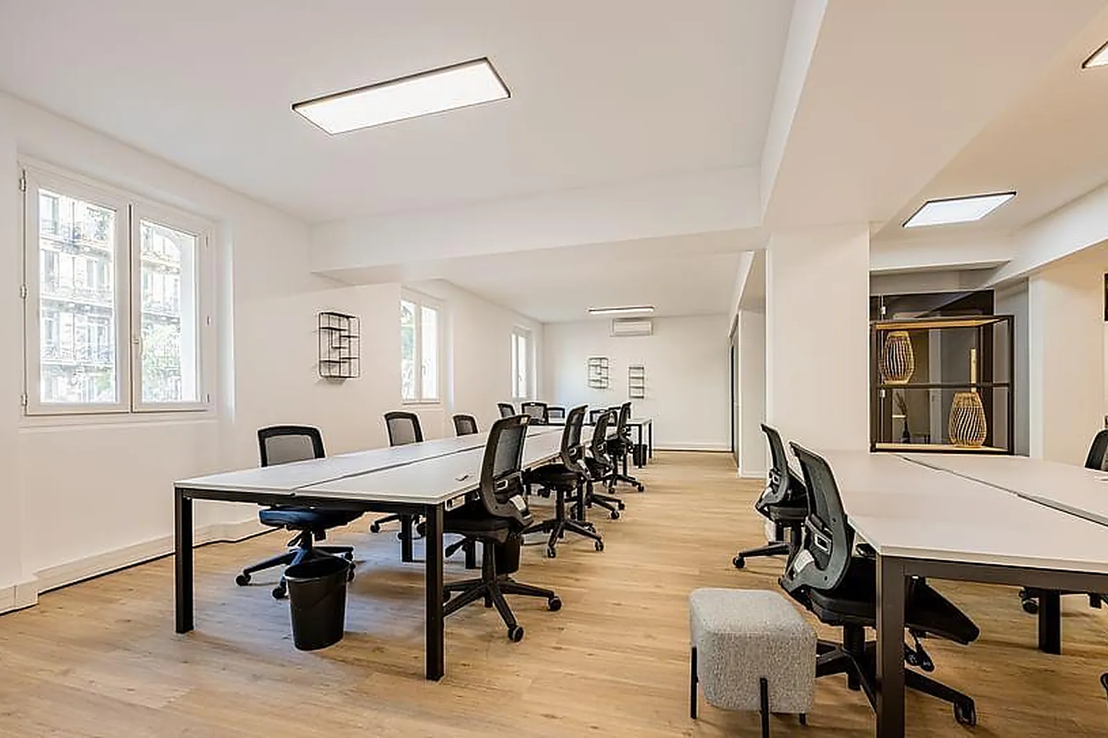 Lieux événementiels, LEONARD OFFICE