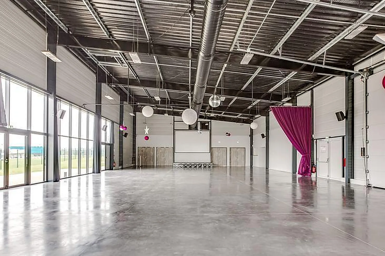 Lieux événementiels, ESPACE CHANTEMELLES ORLÉANS NORD