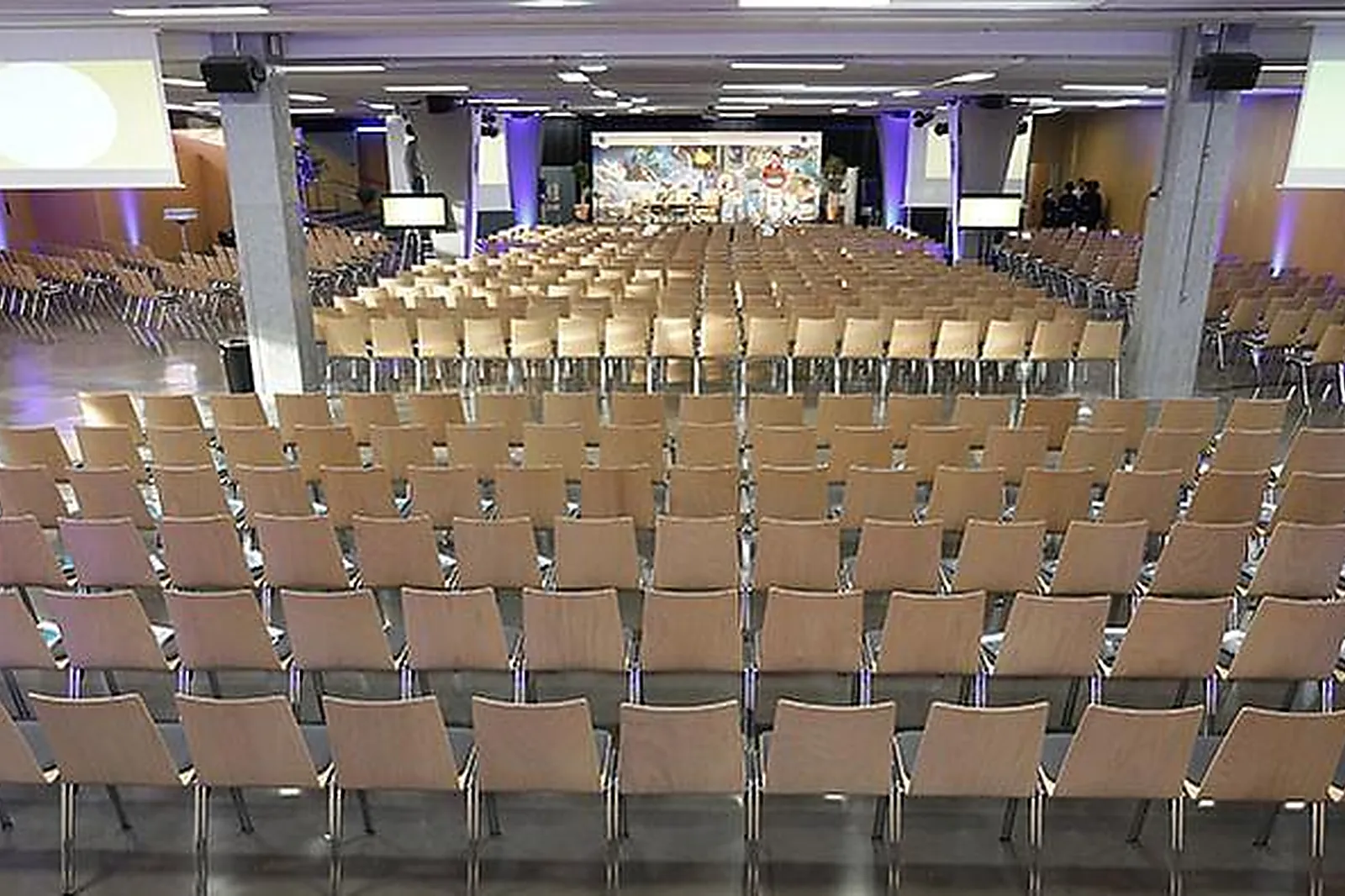 Lieux événementiels, ESPACE CHARENTON