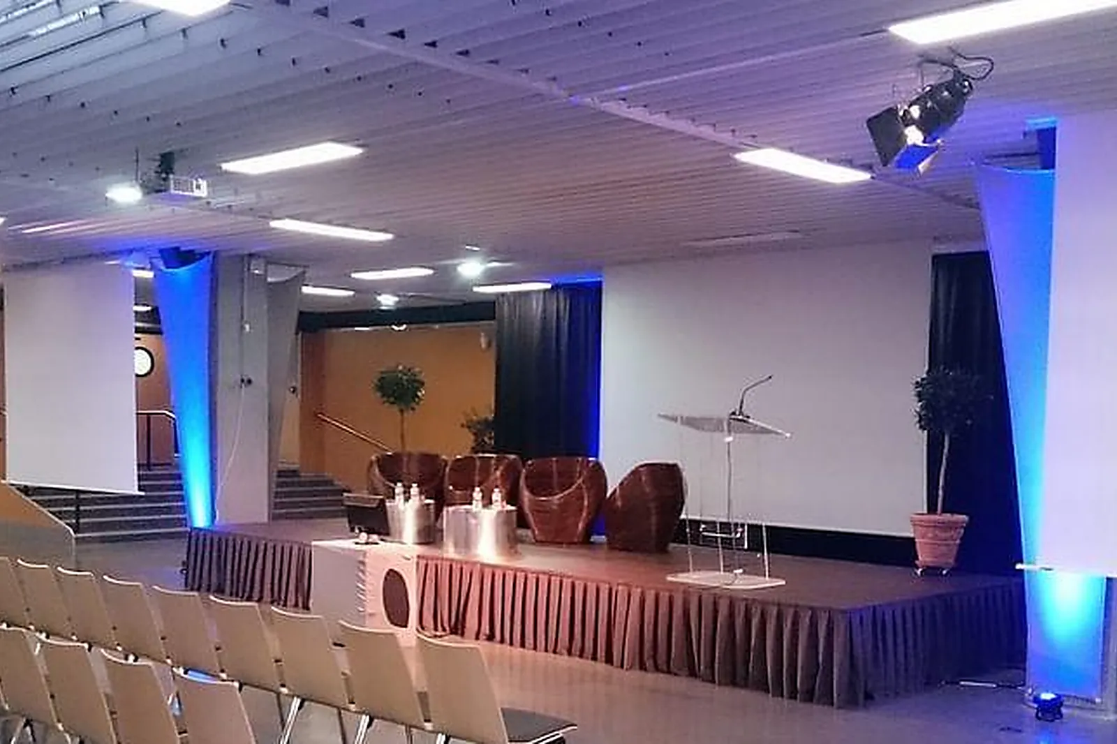 Lieux événementiels, ESPACE CHARENTON