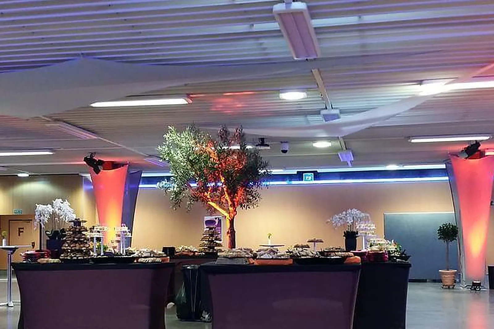 Lieux événementiels, ESPACE CHARENTON