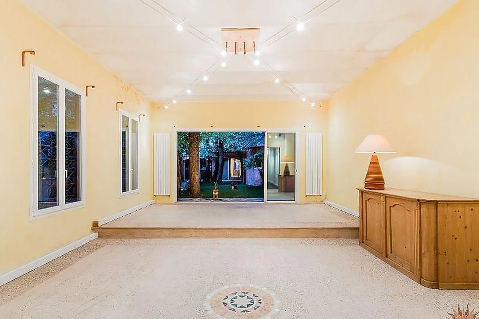 Lieux événementiels, ESPACE CÔTÉ CALANQUES