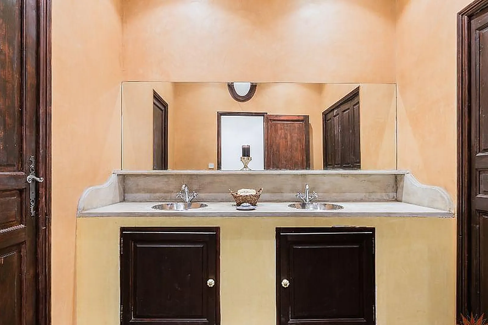 Lieux événementiels, ESPACE CÔTÉ CALANQUES