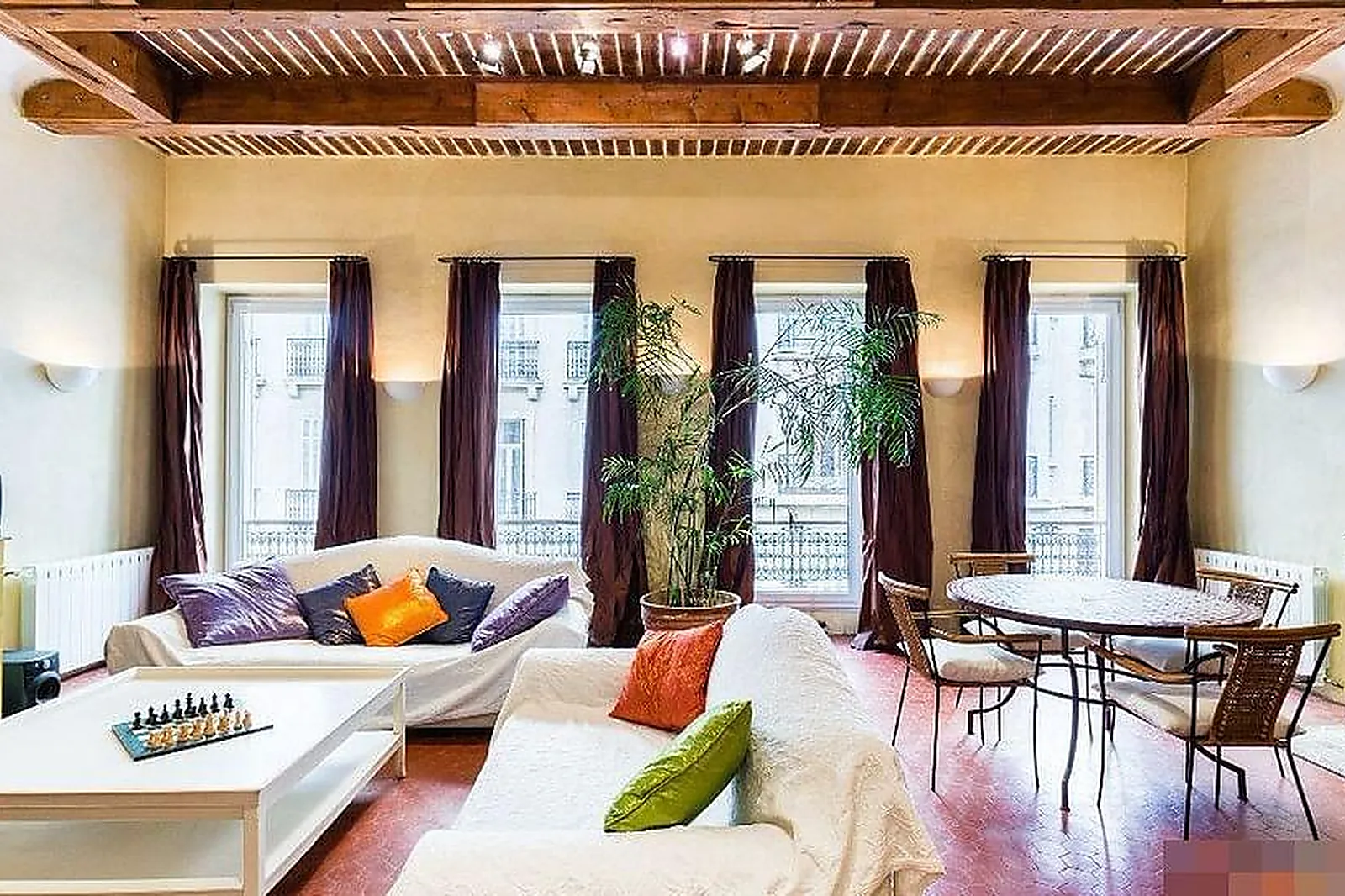 Lieux événementiels, ESPACE CÔTÉ CALANQUES