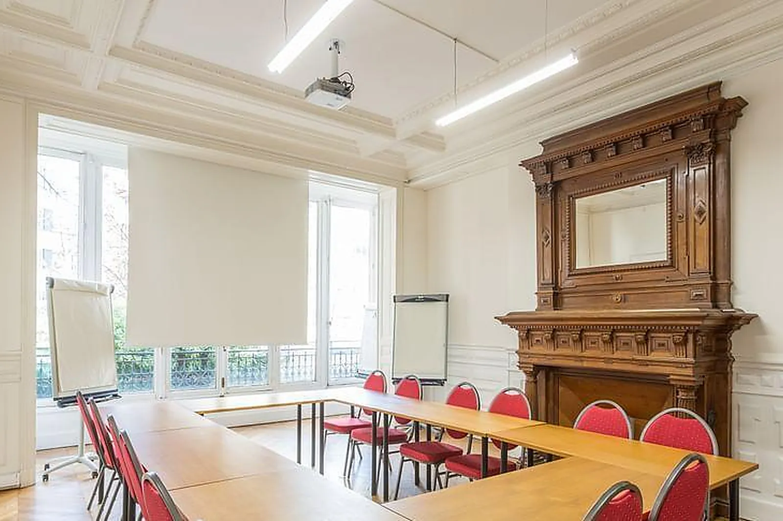 Lieux événementiels, ESPACE IESF