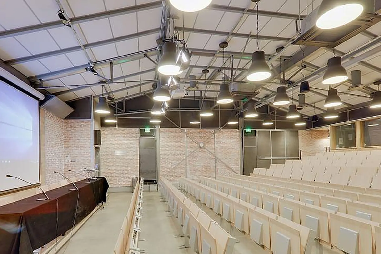 Lieux événementiels, ESPACE IRIS