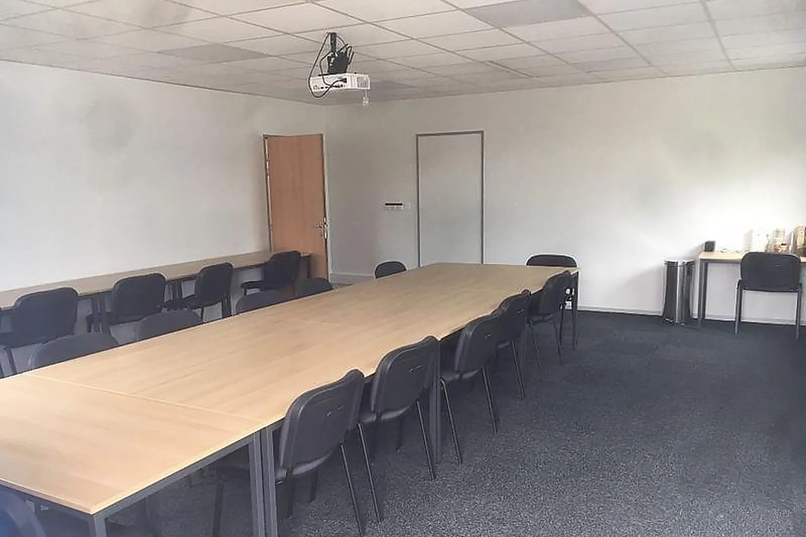 Lieux événementiels, ESPACE LE LOURON