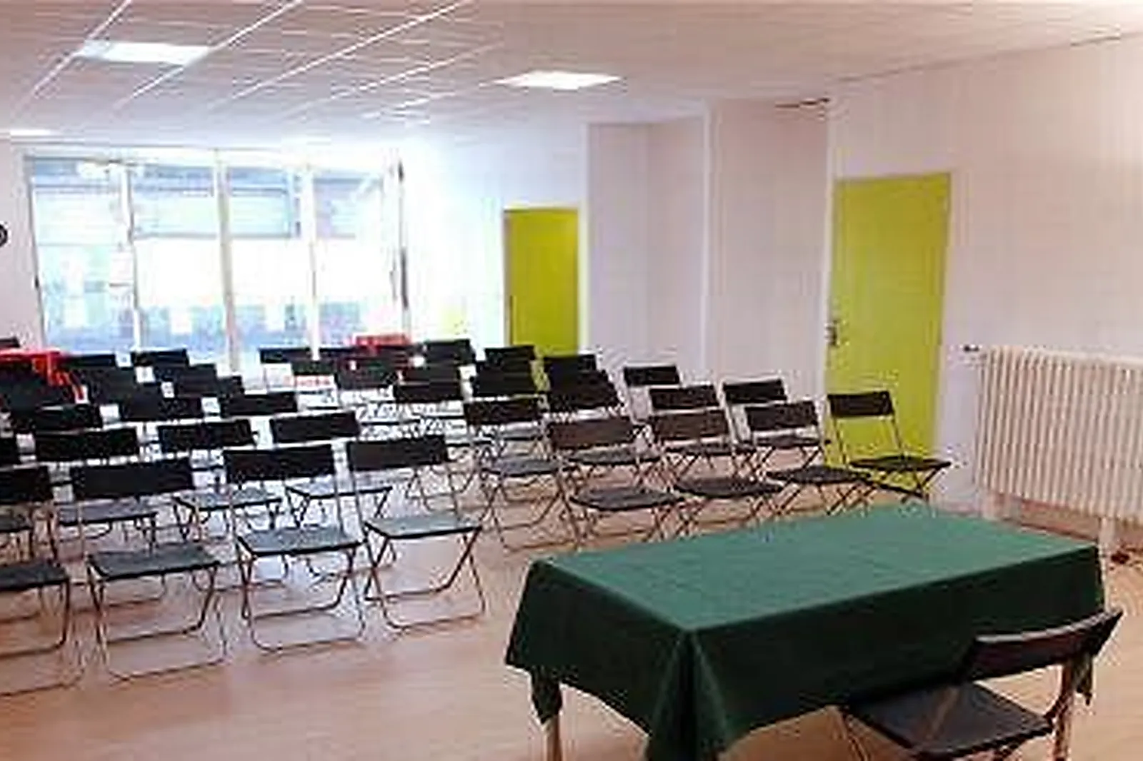 Lieux événementiels, ESPACE LE POINT DU JOUR