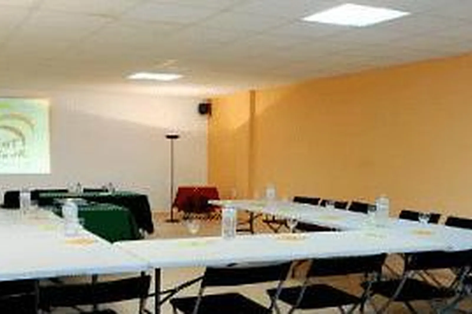 Lieux événementiels, ESPACE LE POINT DU JOUR