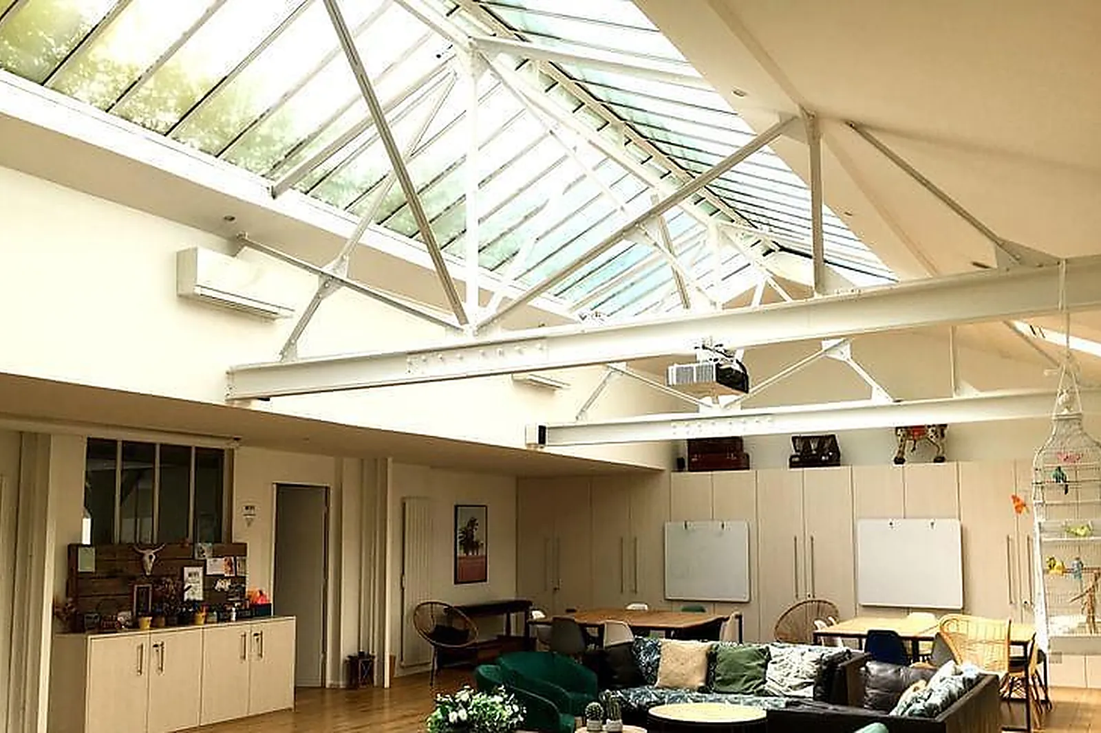 Lieux événementiels, ESPACE TREIZE EPHÉMÈRE