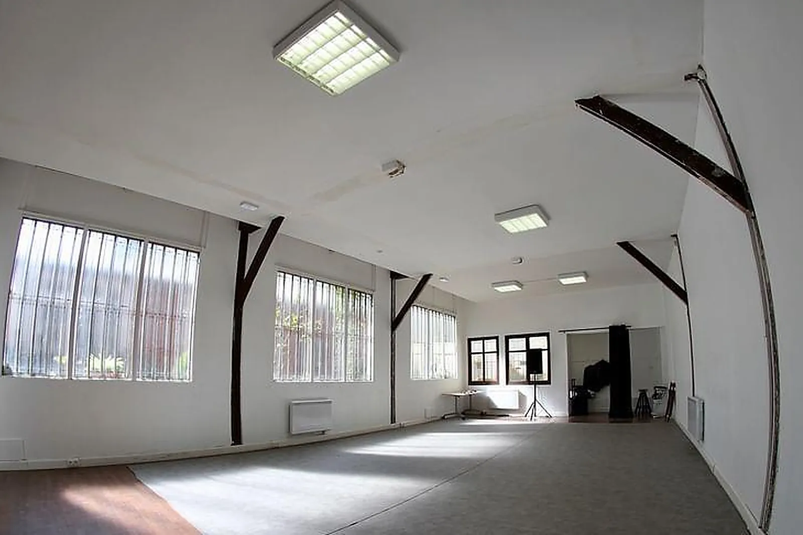 Lieux événementiels, ESPACE ATYPIQUE DE 400M2