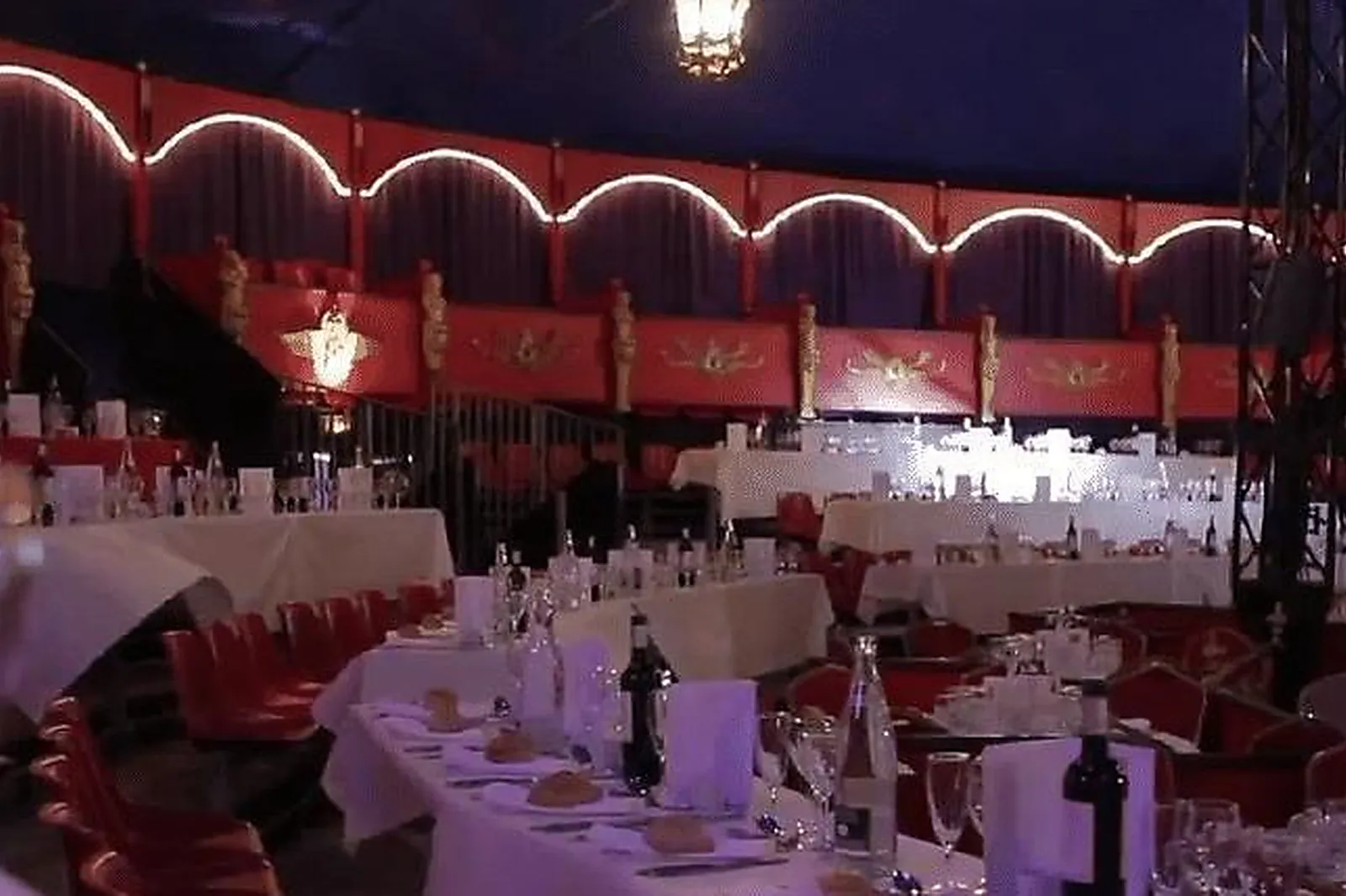 Lieux événementiels, ESPACES CIRQUE BORMANN